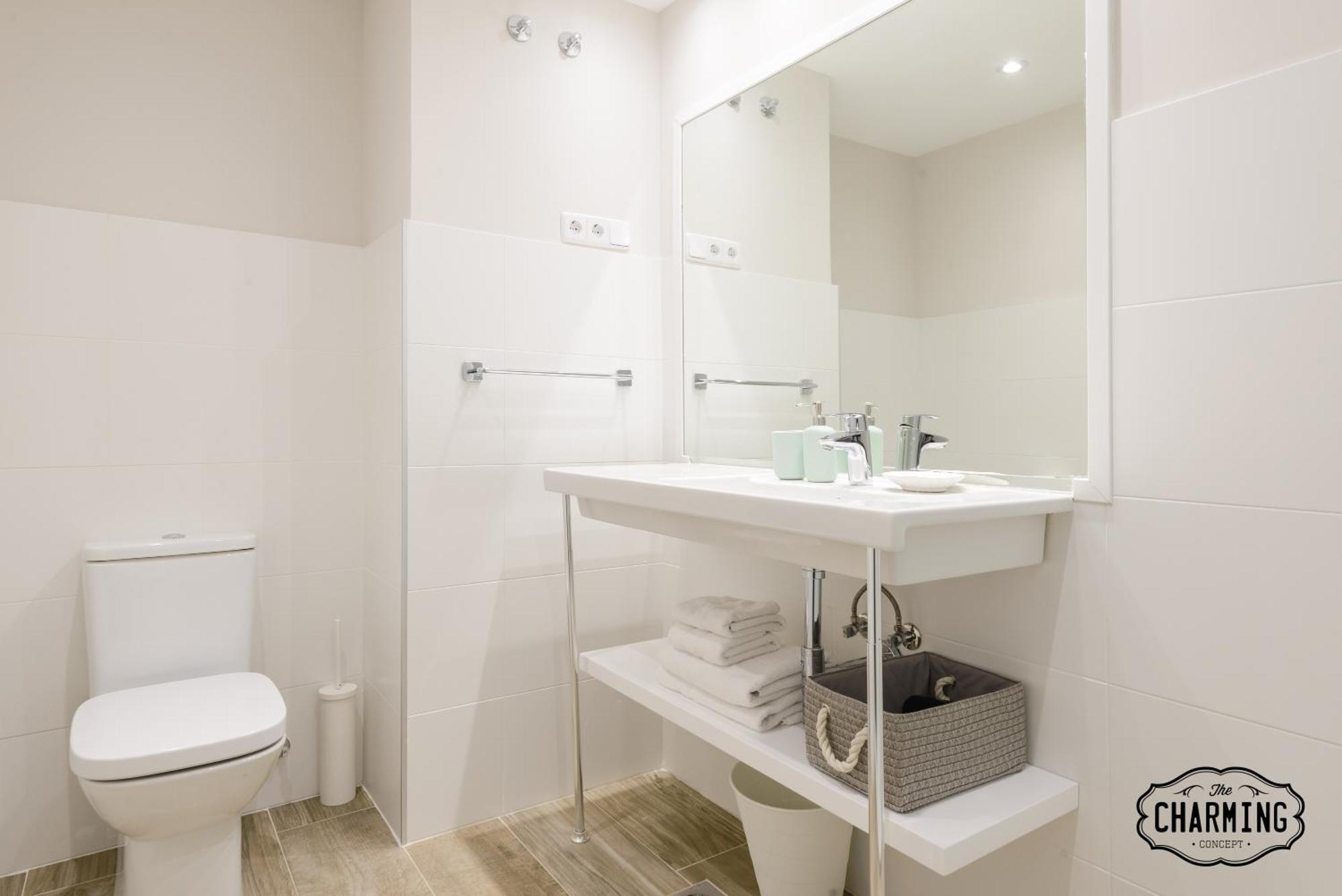 Charming Eurobuilding 2 Terrace Exclusive - Plaza De Parking Leilighet Madrid Eksteriør bilde