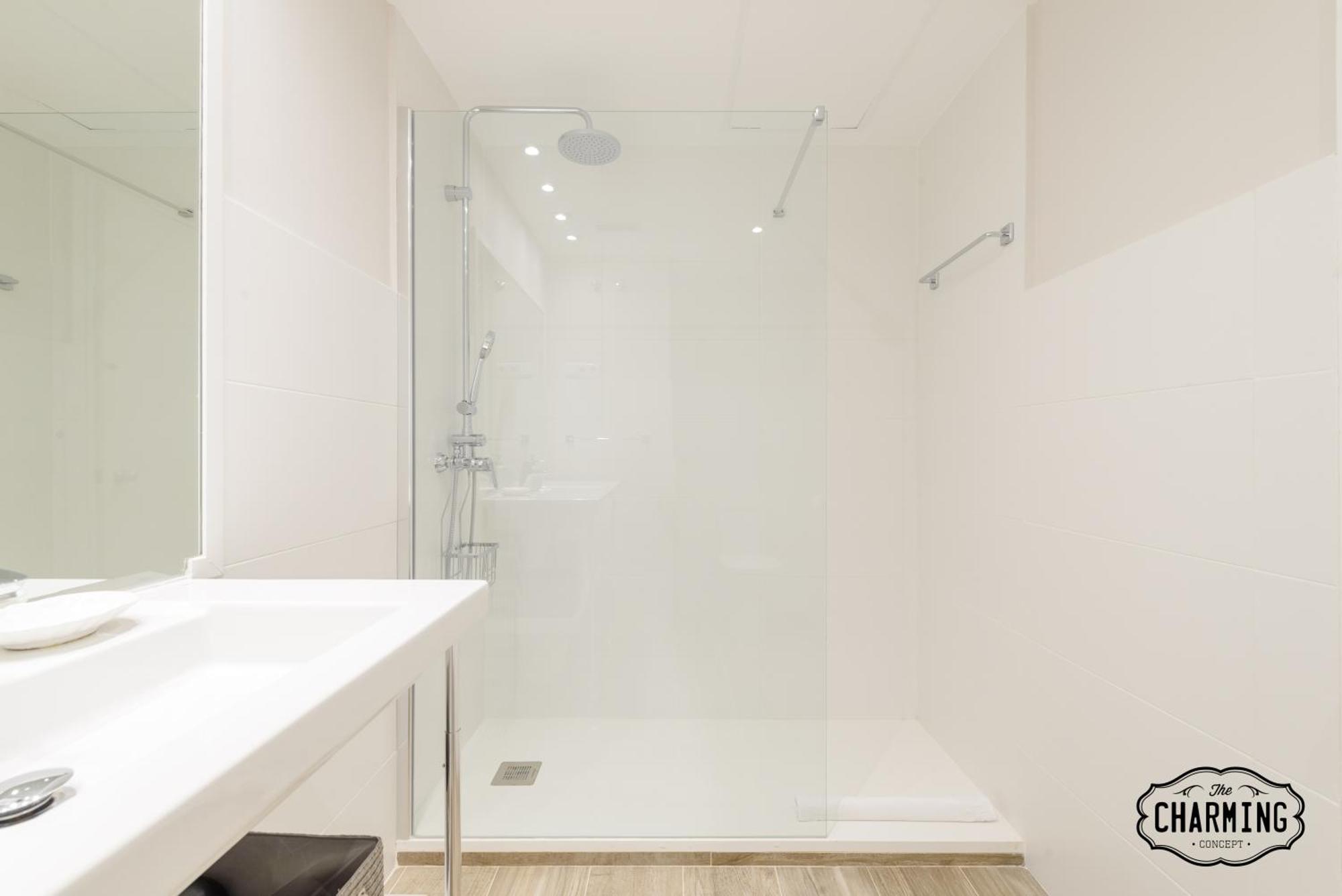 Charming Eurobuilding 2 Terrace Exclusive - Plaza De Parking Leilighet Madrid Eksteriør bilde